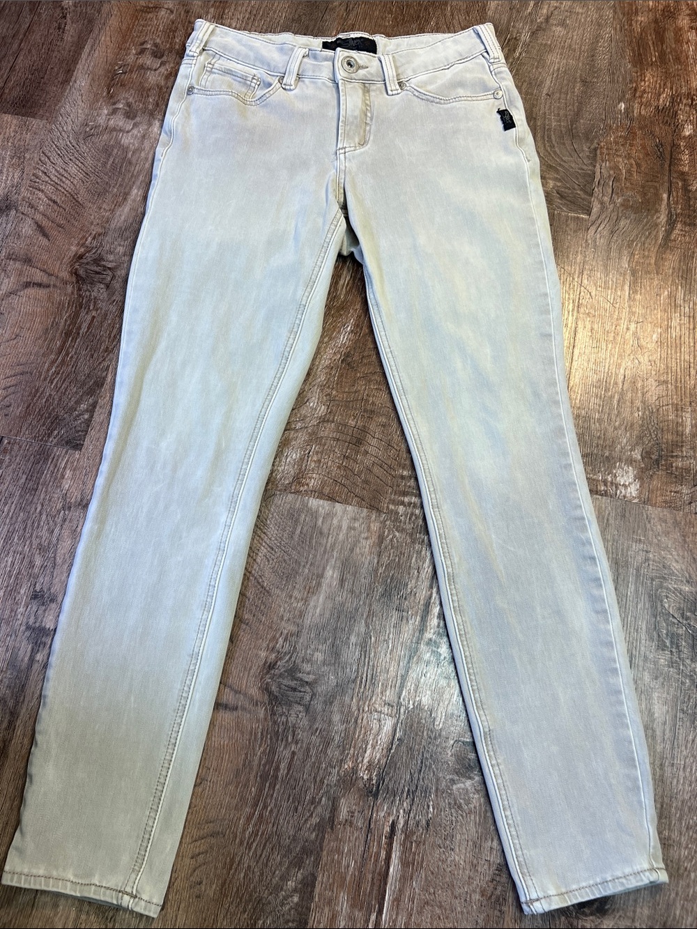 Silver Jeans Women's Skinny Jeans in Light Blue Wash
